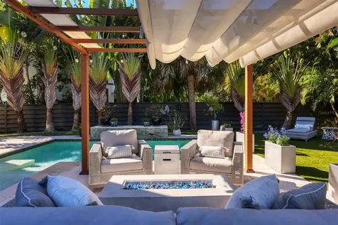 2323 Pine Terrace Sarasota FL 34231