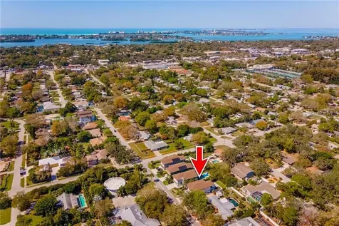 2323 Pine Terrace Sarasota FL 34231
