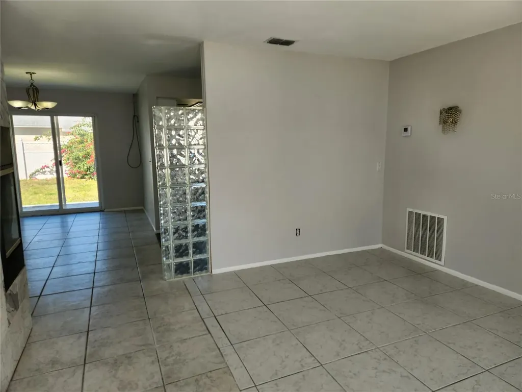 1007 Tompkins Drive Port Orange FL 32129