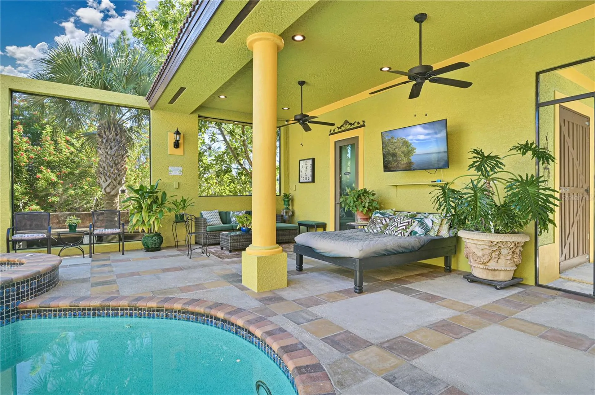 1516 Oak Avenue Lehigh Acres FL 33972