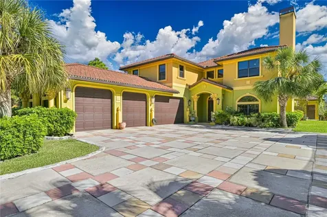 1516 Oak Avenue Lehigh Acres FL 33972