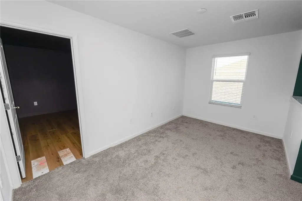 1465 Deepwater Circle Eagle Lake FL 33839