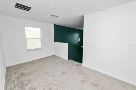 1465 Deepwater Circle Eagle Lake FL 33839