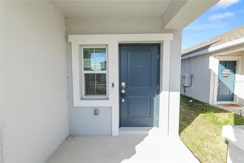 1465 Deepwater Circle Eagle Lake FL 33839