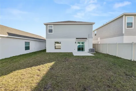 1465 Deepwater Circle Eagle Lake FL 33839