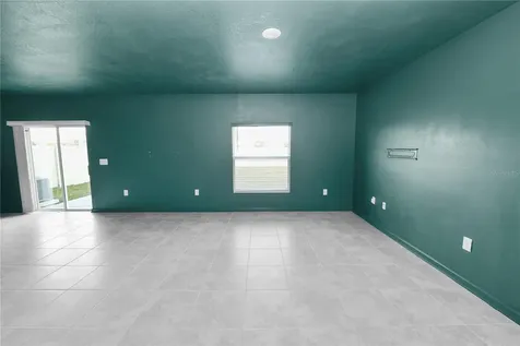 1465 Deepwater Circle Eagle Lake FL 33839