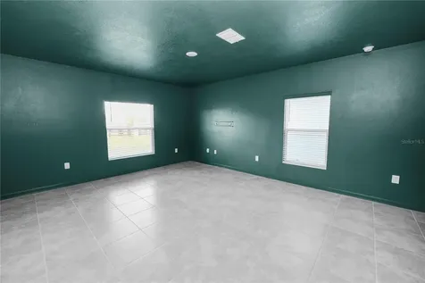 1465 Deepwater Circle Eagle Lake FL 33839