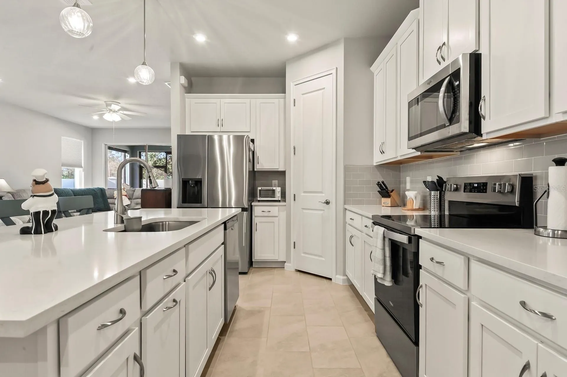 810 Ruddy Quail Place Sun City Center FL 33573