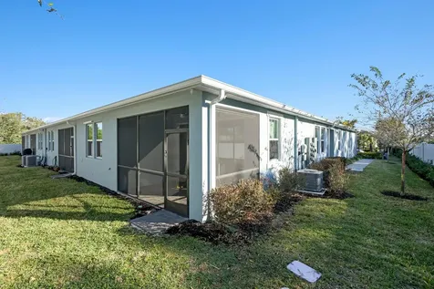 810 Ruddy Quail Place Sun City Center FL 33573