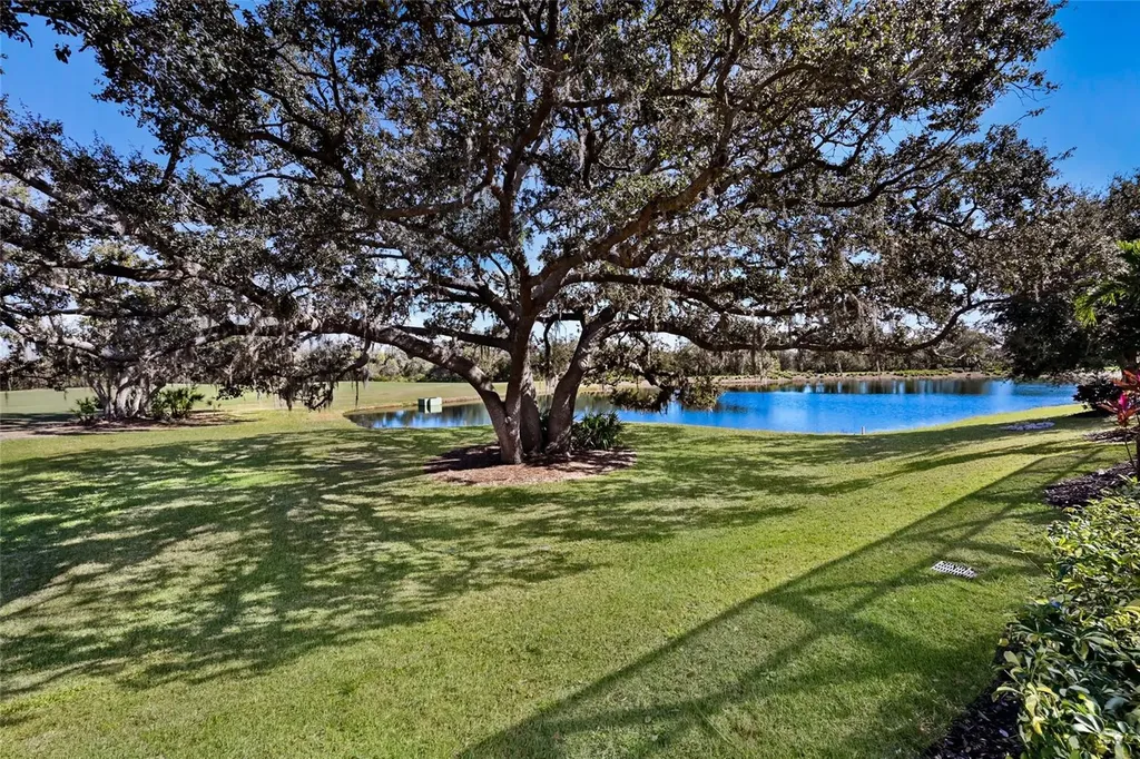 5013 Benito Court Lakewood Ranch FL 34211