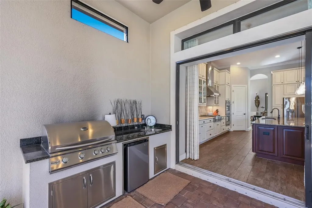 5013 Benito Court Lakewood Ranch FL 34211