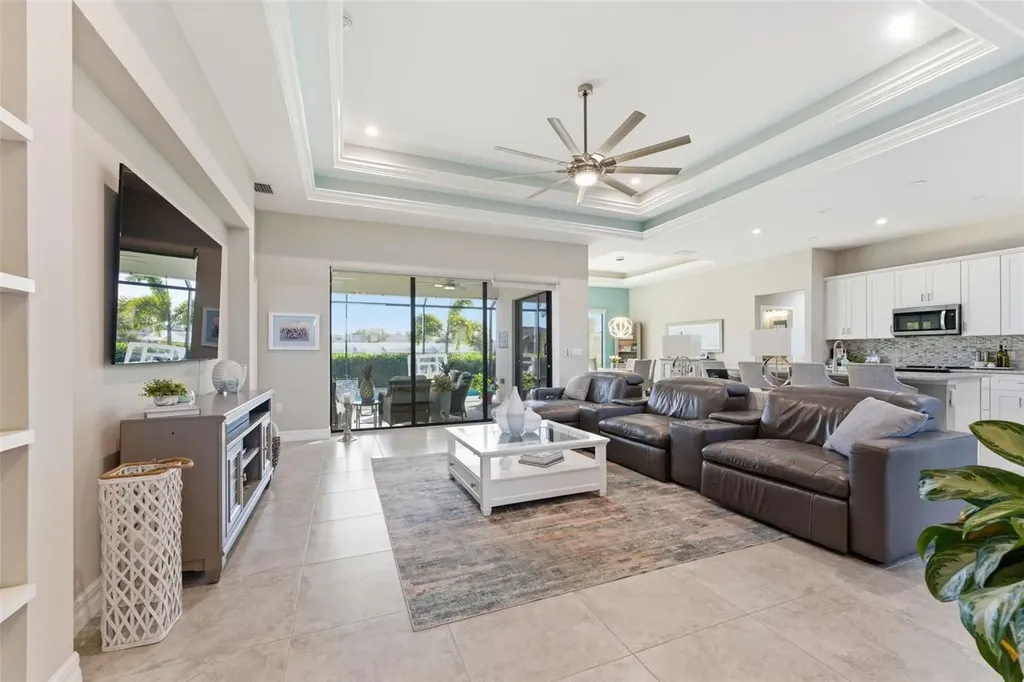 2115 SW 17th Place Cape Coral FL 33991