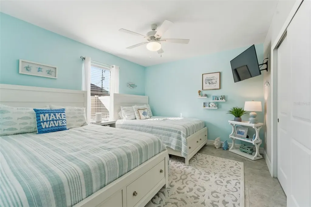 2115 SW 17th Place Cape Coral FL 33991