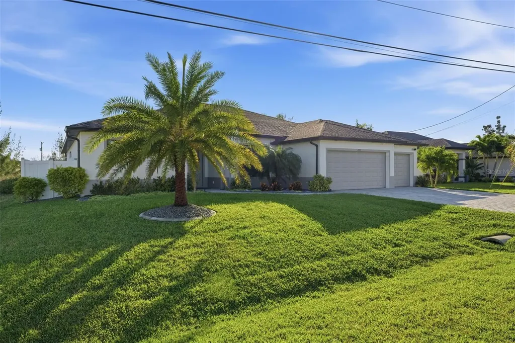2115 SW 17th Place Cape Coral FL 33991