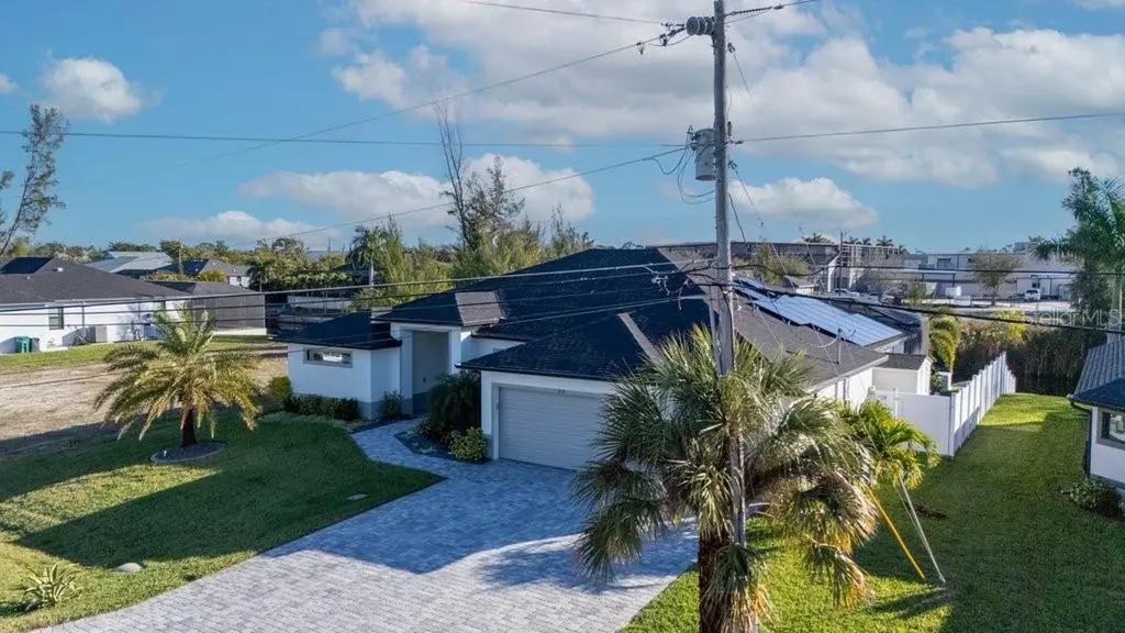 2115 SW 17th Place Cape Coral FL 33991