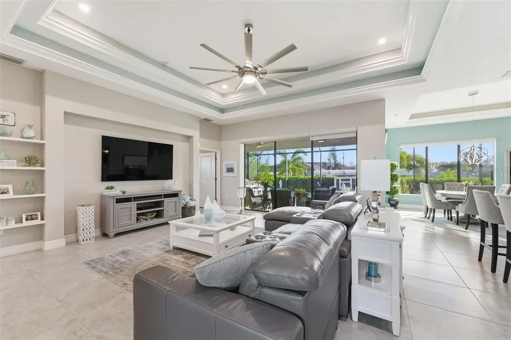 2115 SW 17th Place Cape Coral FL 33991