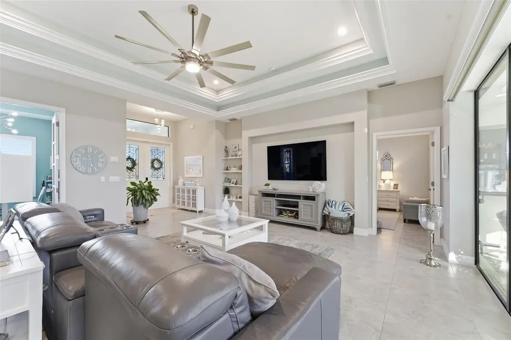 2115 SW 17th Place Cape Coral FL 33991