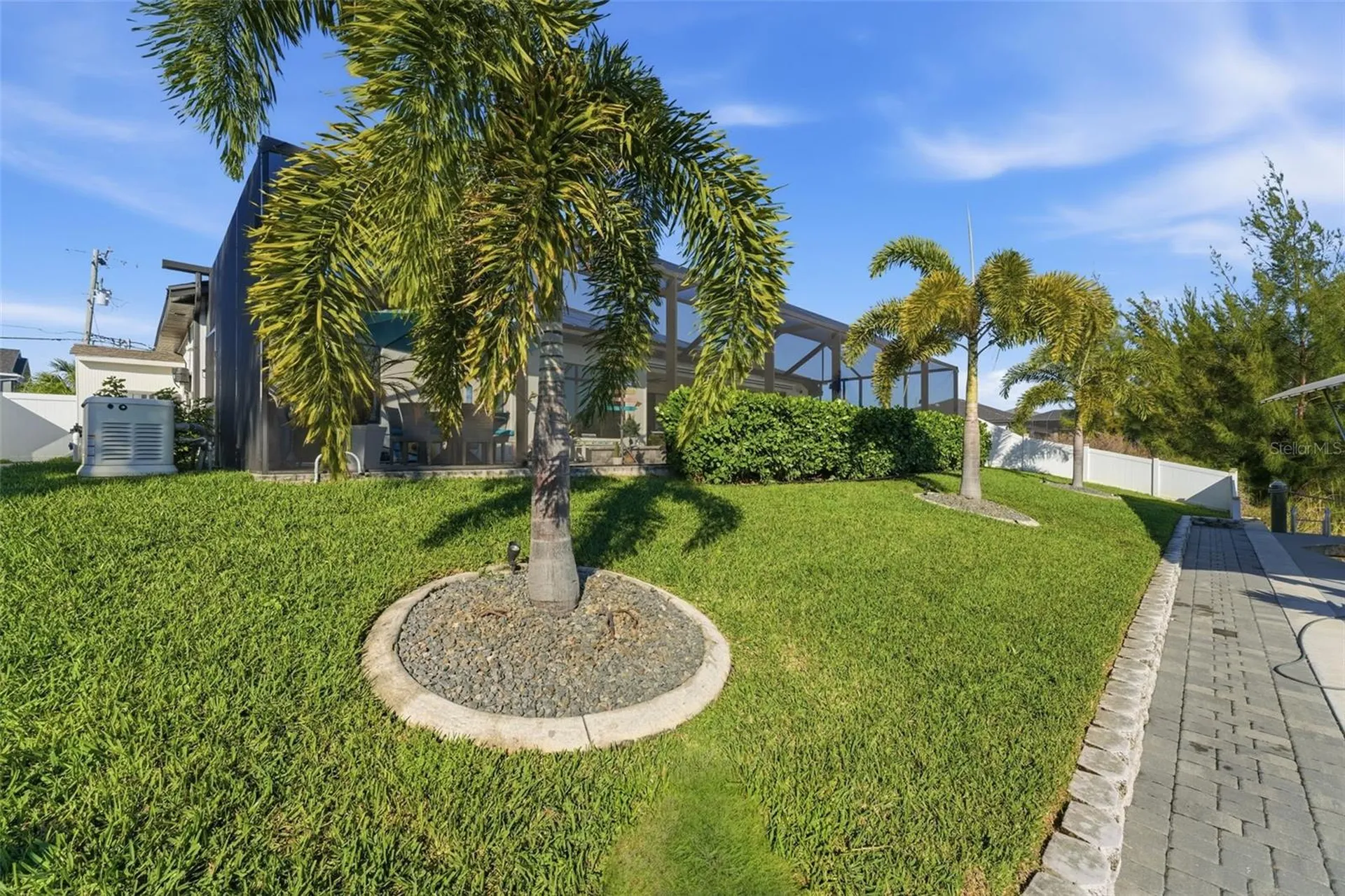 2115 SW 17th Place Cape Coral FL 33991