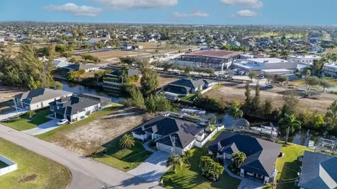 2115 SW 17th Place Cape Coral FL 33991