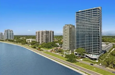 2912 W Santiago Street Tampa FL 33629