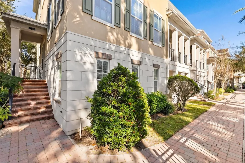520 Lanark Court Orlando FL 32806