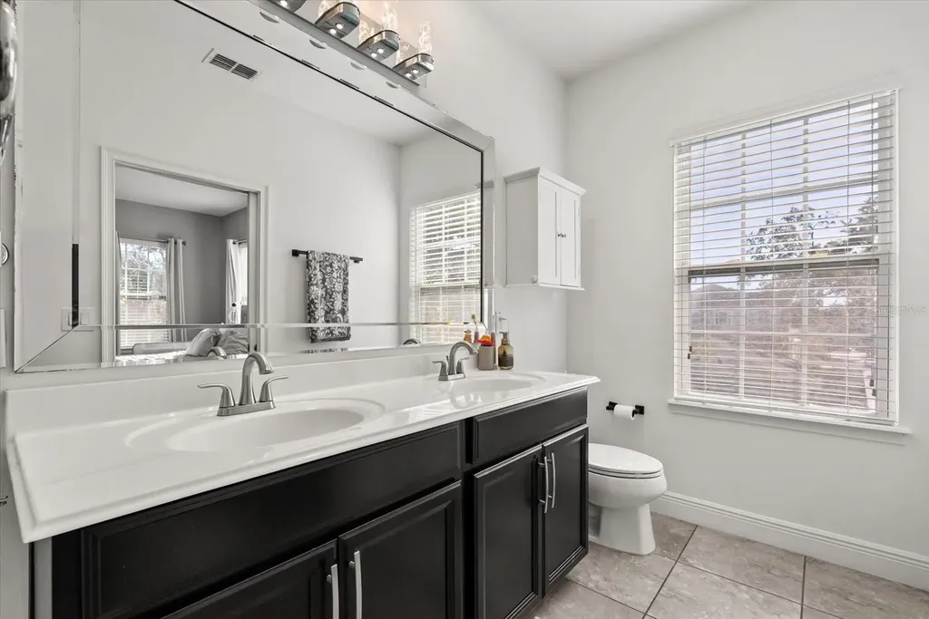 520 Lanark Court Orlando FL 32806
