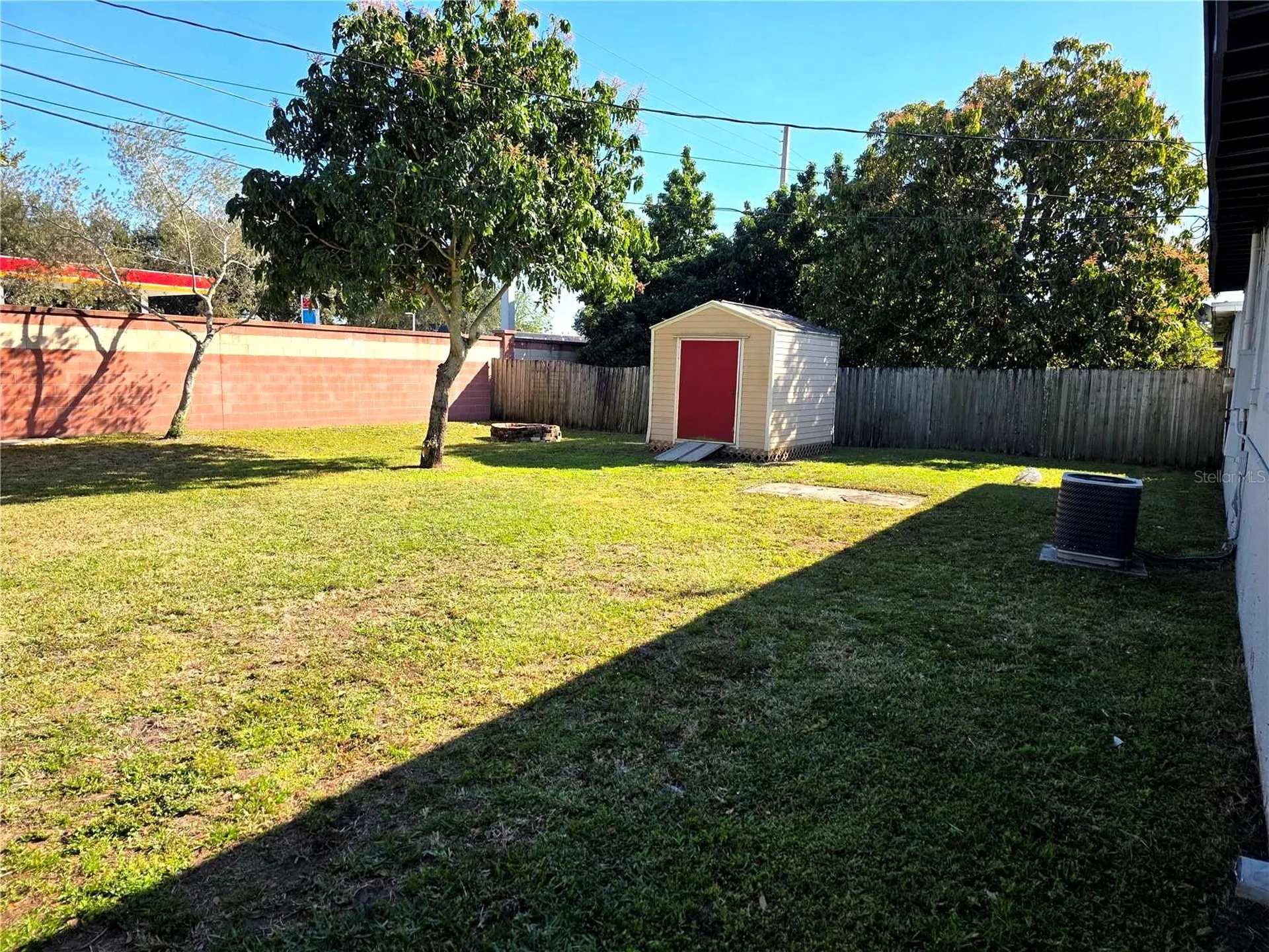 821 S Solandra Drive Orlando FL 32807