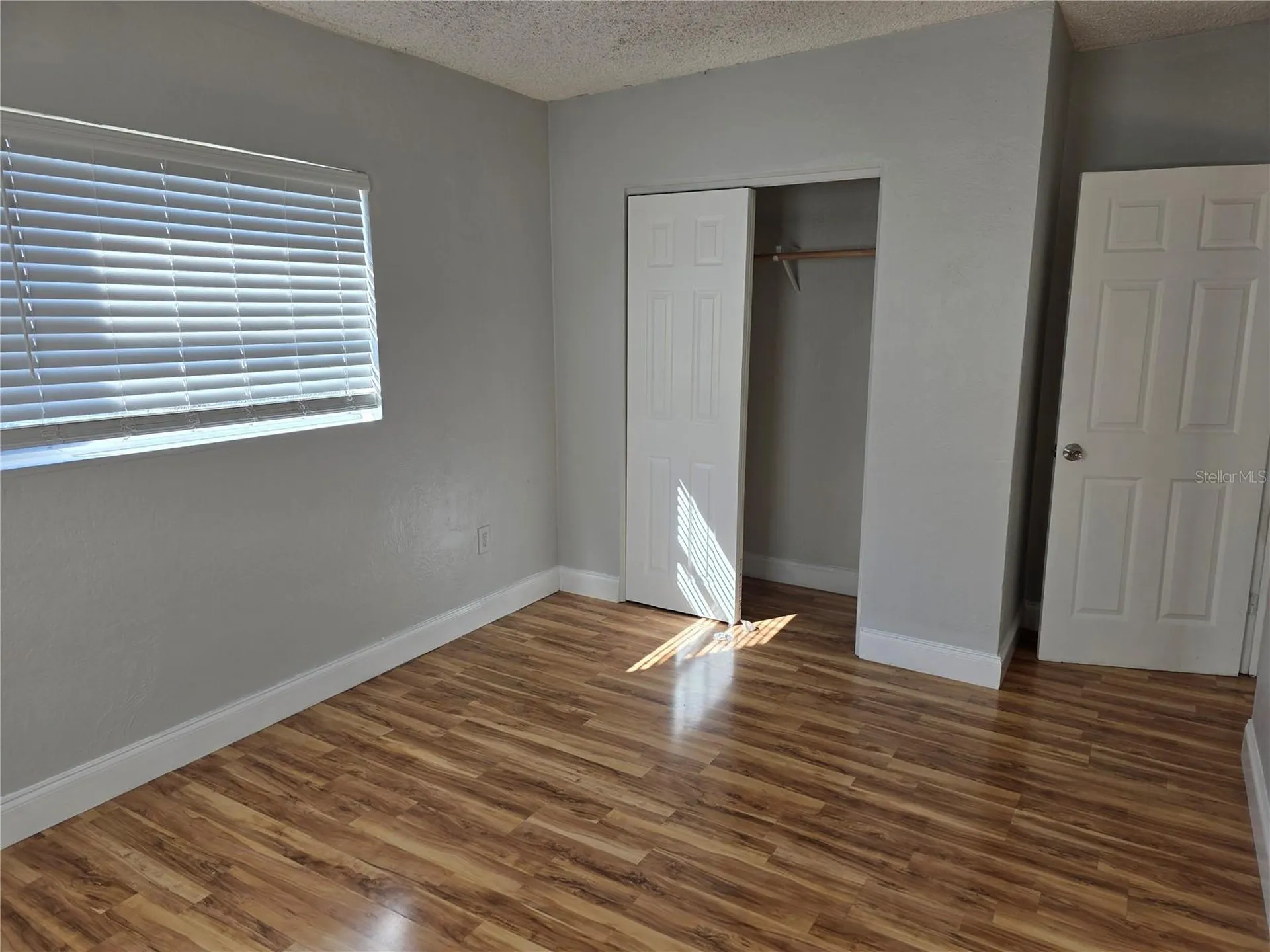 821 S Solandra Drive Orlando FL 32807
