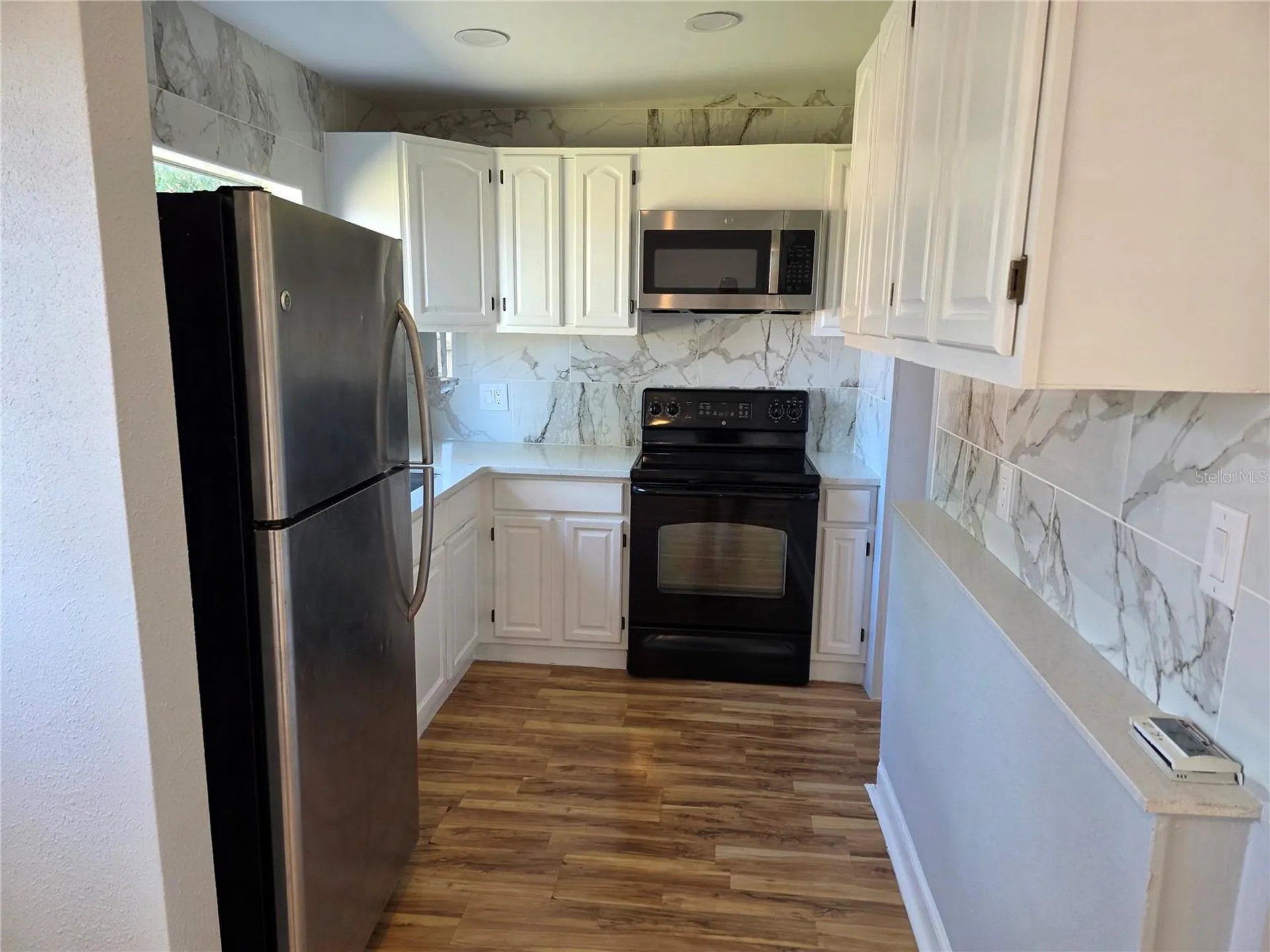 821 S Solandra Drive Orlando FL 32807