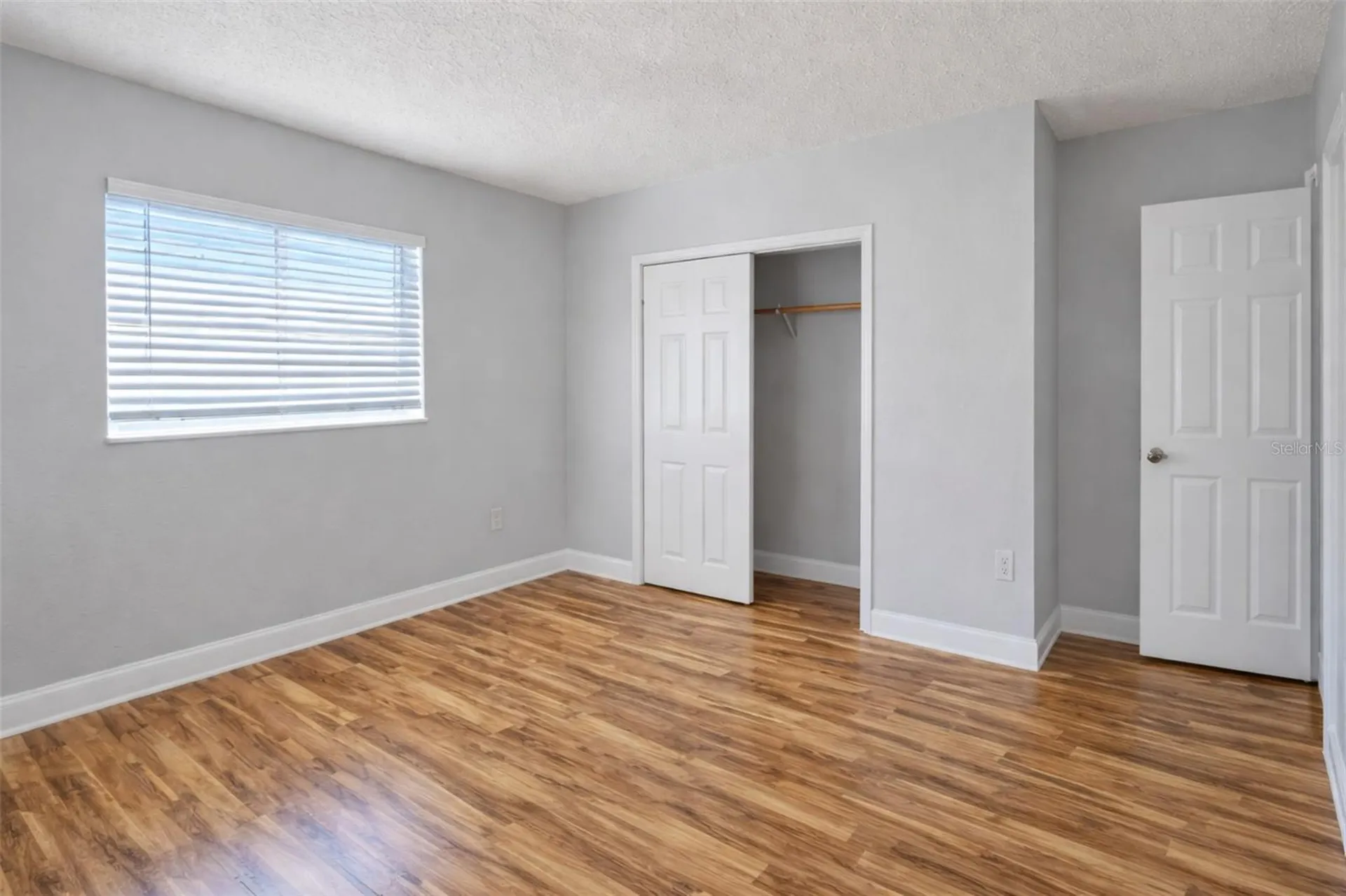 821 S Solandra Drive Orlando FL 32807