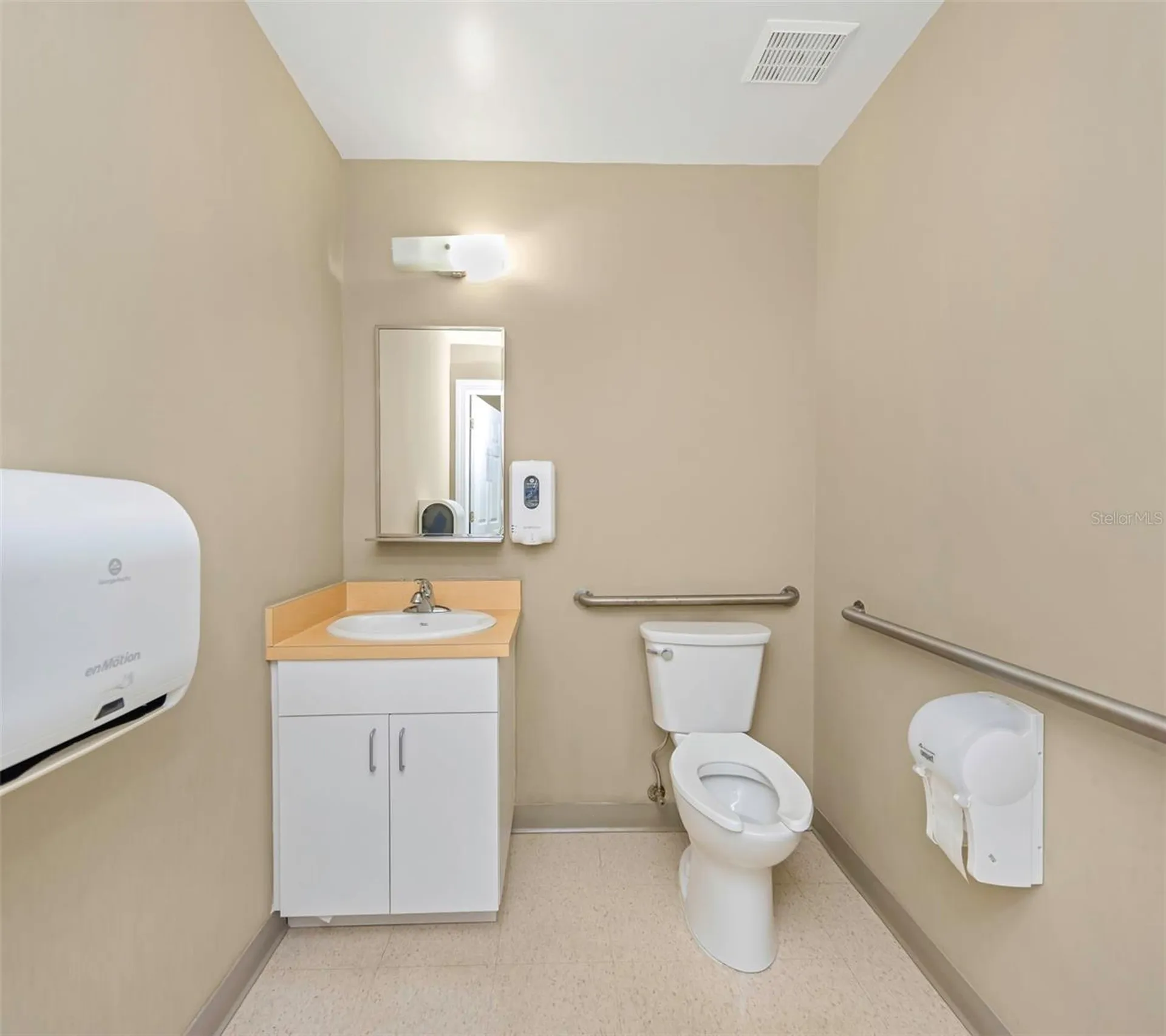 14506 University Point Place Tampa FL 33613