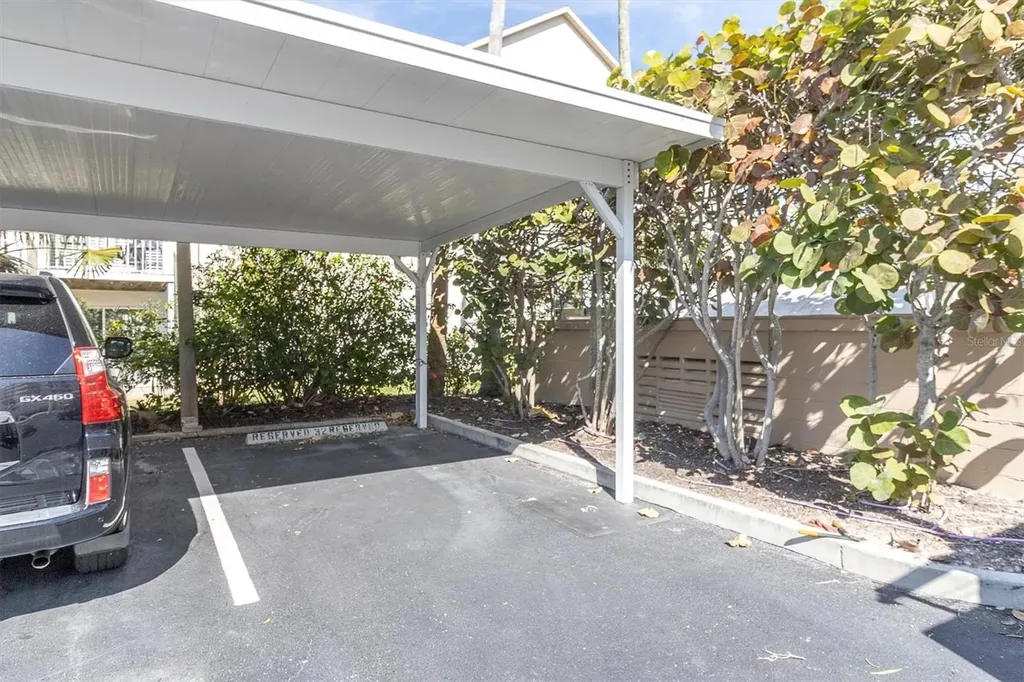 223 Island Way Clearwater FL 33767