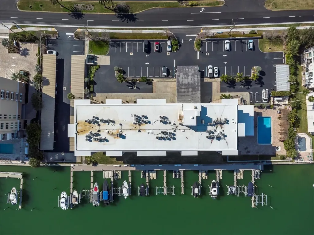223 Island Way Clearwater FL 33767
