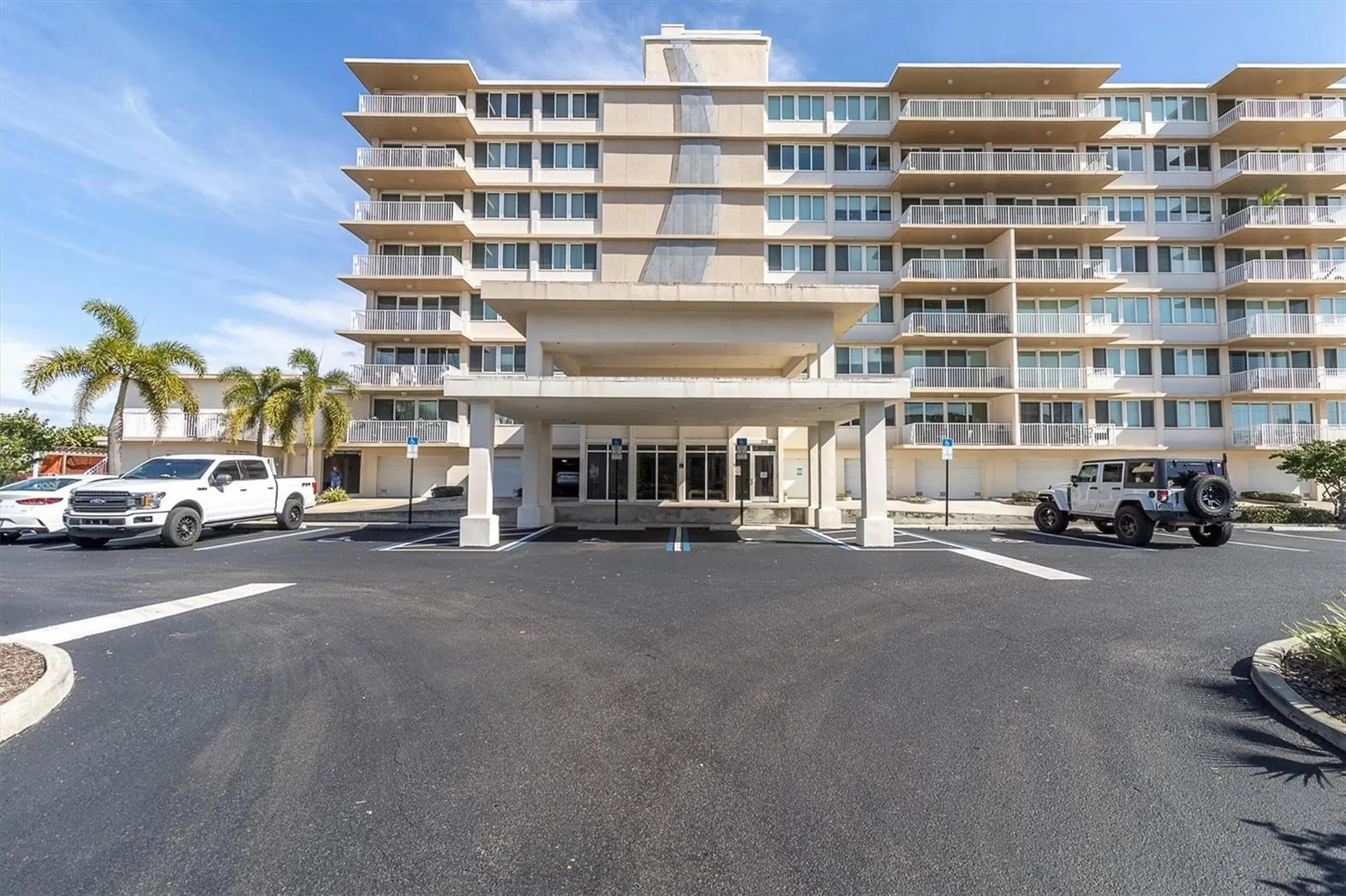 223 Island Way Clearwater FL 33767