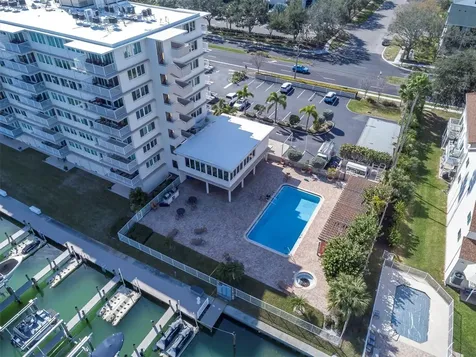 223 Island Way Clearwater FL 33767