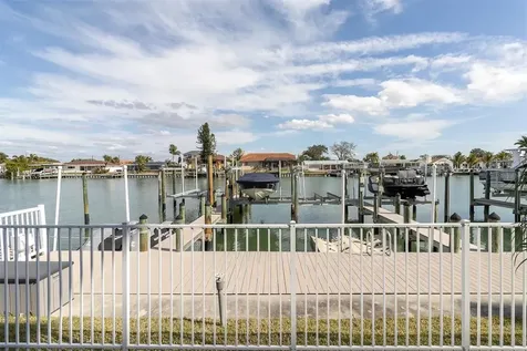 223 Island Way Clearwater FL 33767