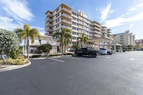223 Island Way Clearwater FL 33767