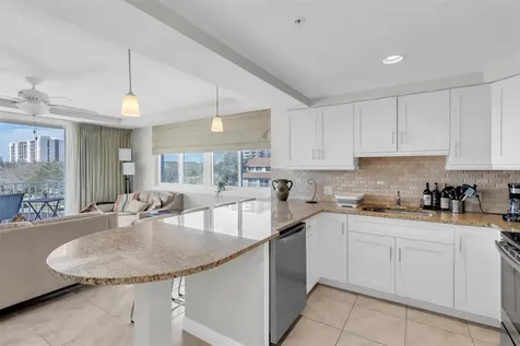 223 Island Way Clearwater FL 33767