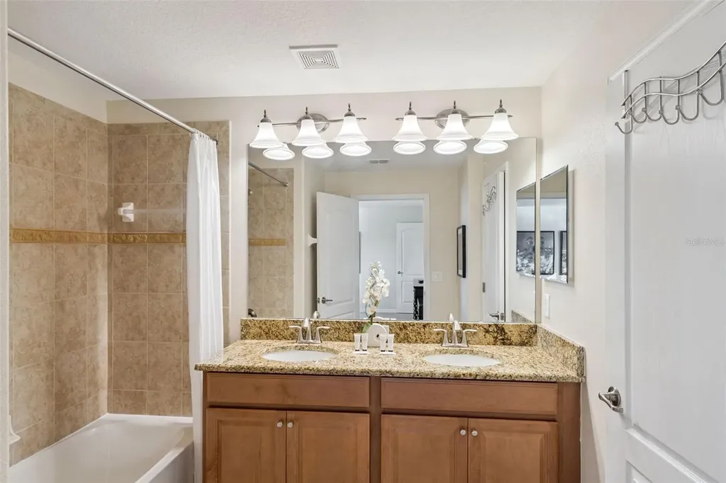 8957 Sugar Palm Road Kissimmee FL 34747