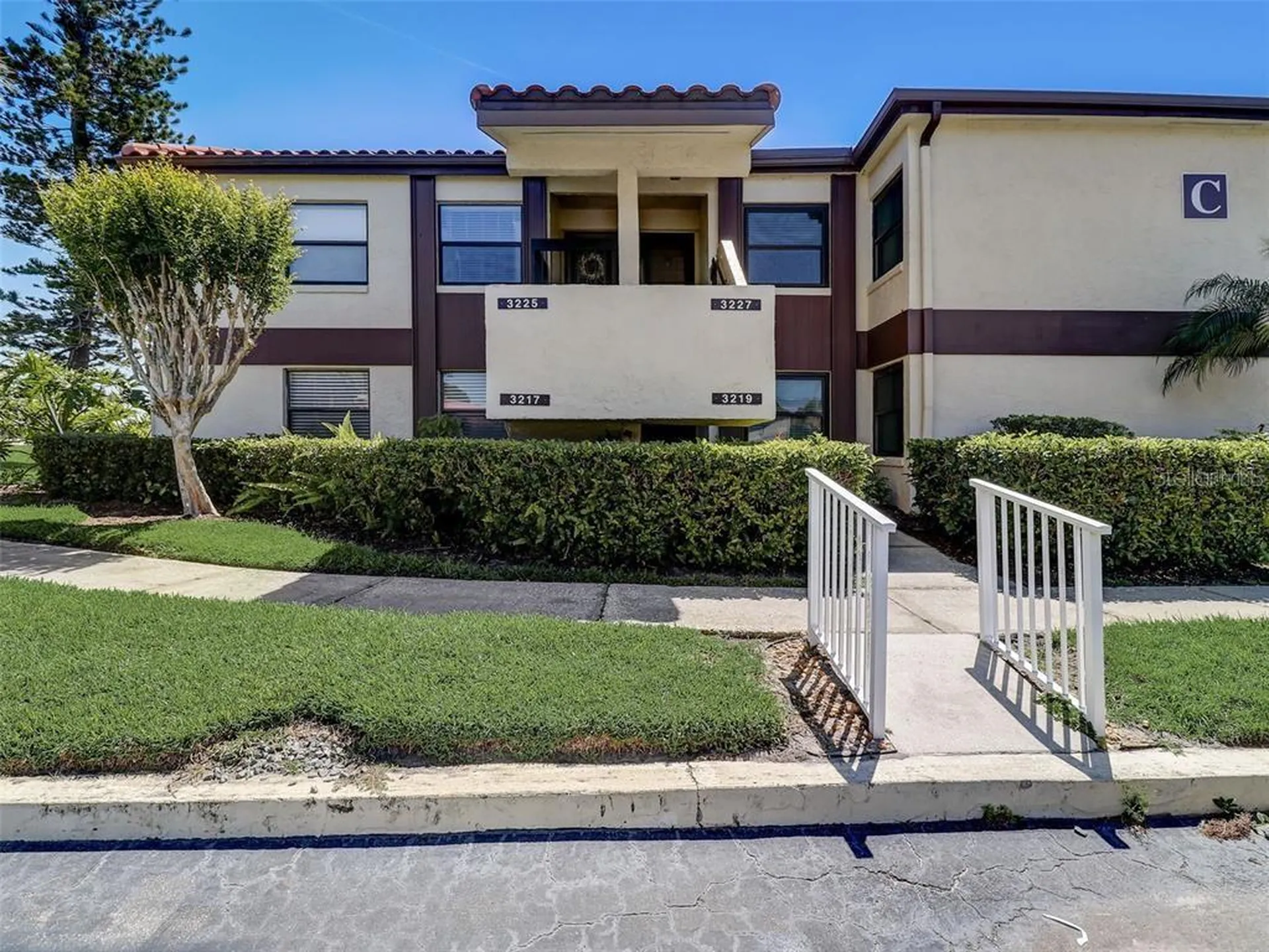 3217 Westridge Boulevard Orlando FL 32822