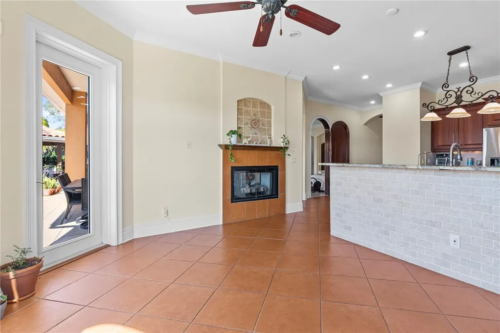 3952 Versailles Drive Tampa FL 33634