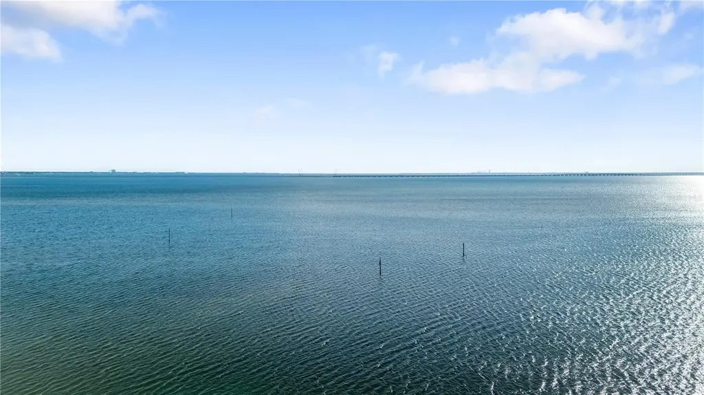 3952 Versailles Drive Tampa FL 33634