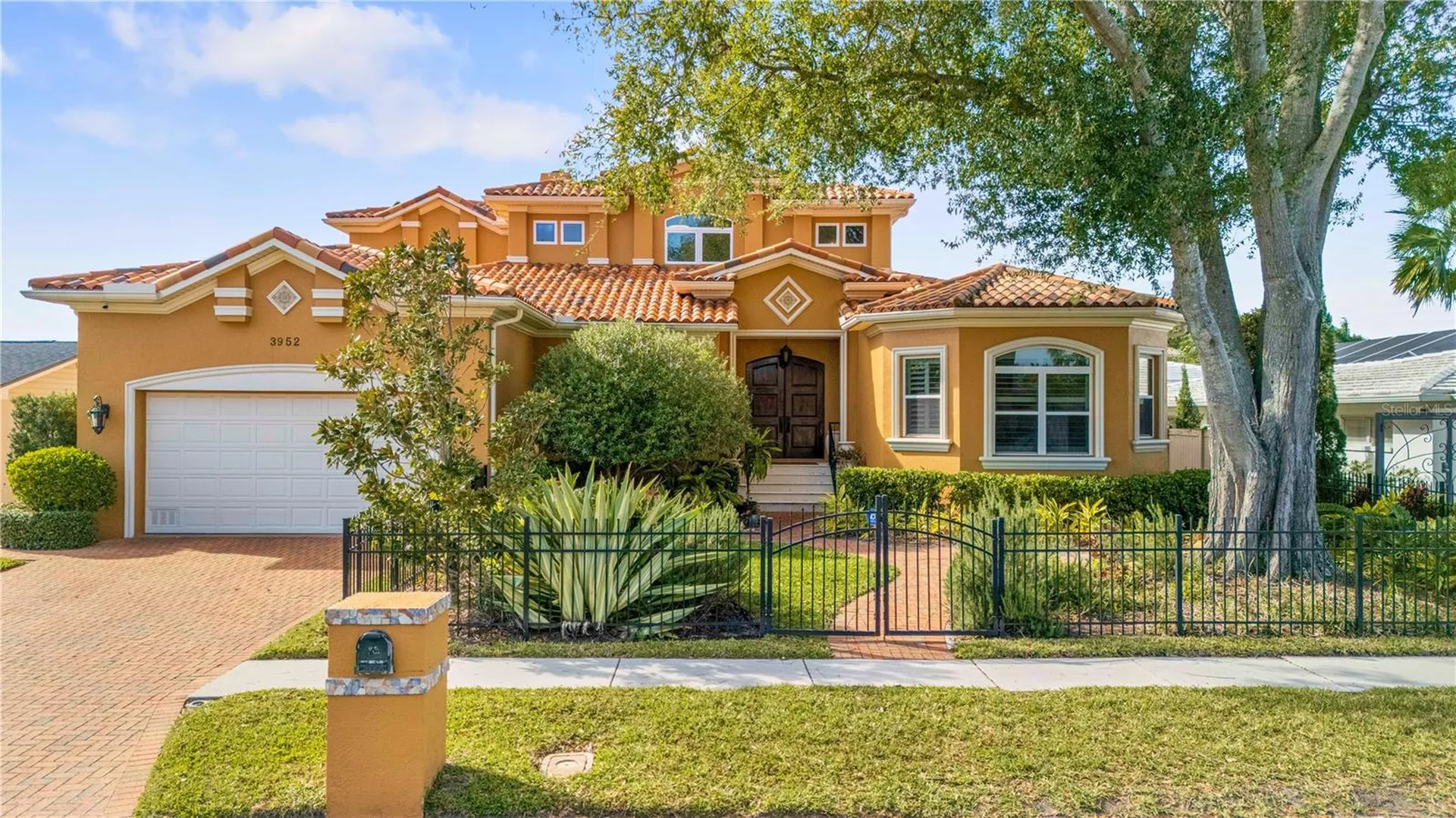 3952 Versailles Drive Tampa FL 33634