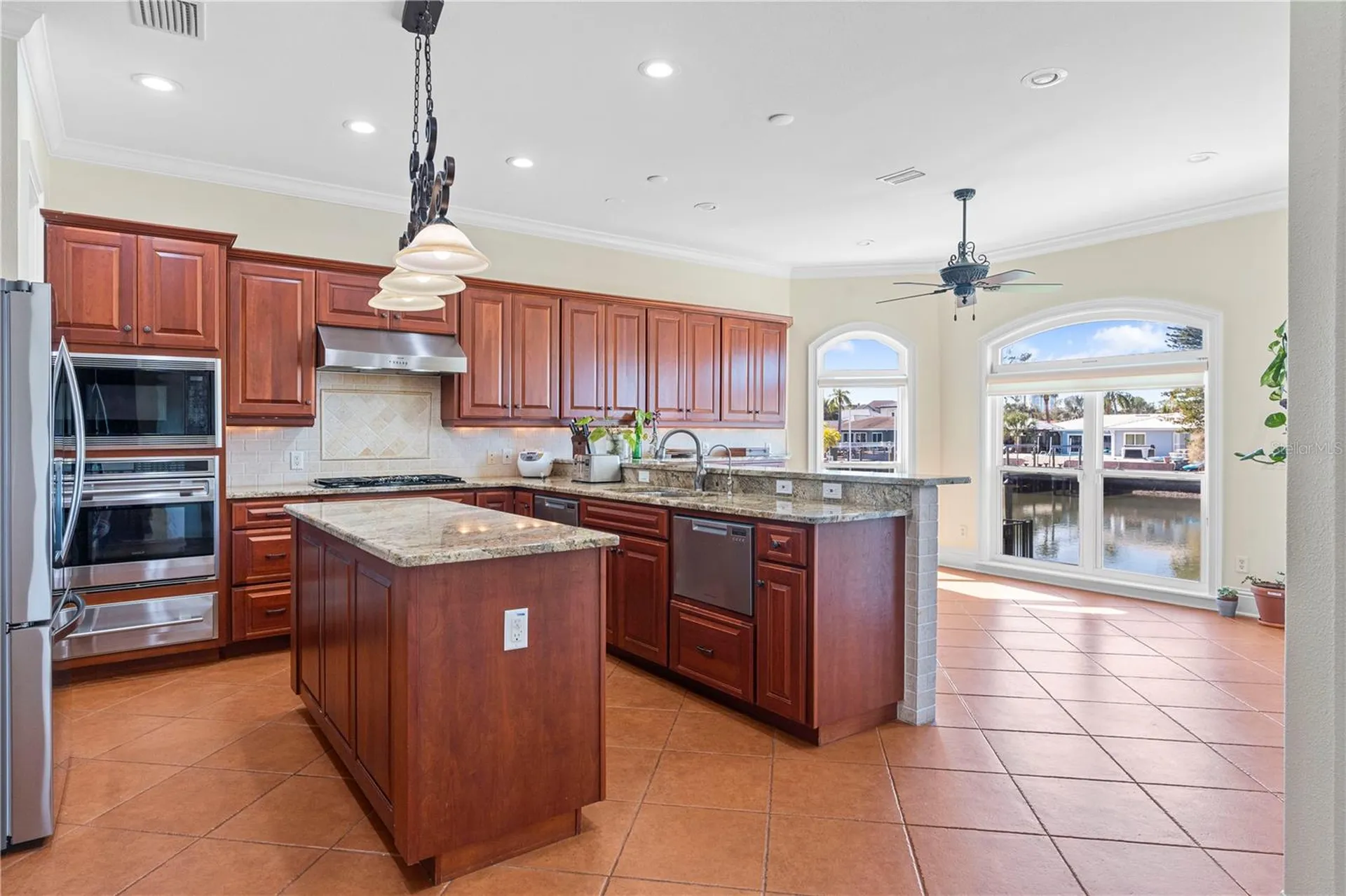 3952 Versailles Drive Tampa FL 33634