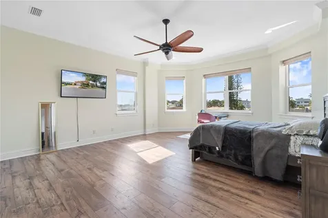 3952 Versailles Drive Tampa FL 33634