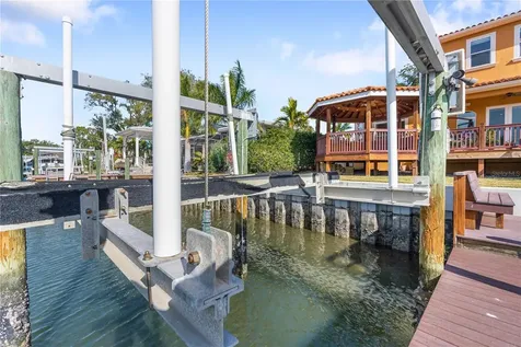 3952 Versailles Drive Tampa FL 33634