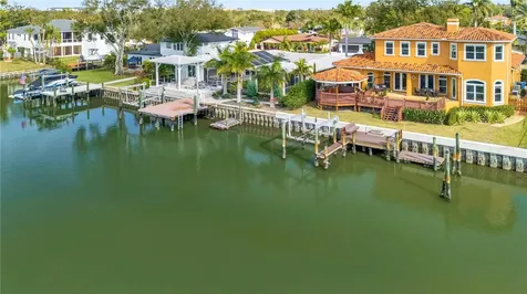 3952 Versailles Drive Tampa FL 33634