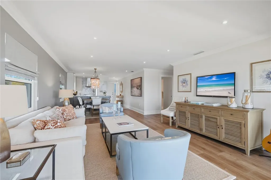 600 Manatee Avenue Holmes Beach FL 34217