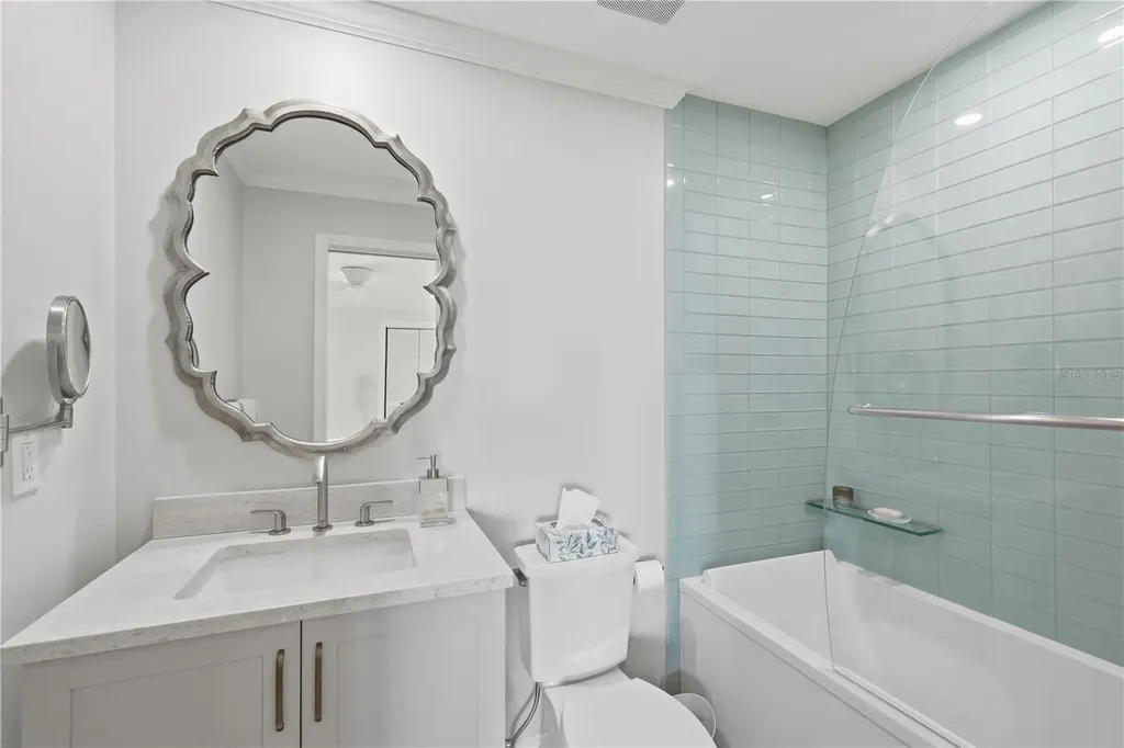 600 Manatee Avenue Holmes Beach FL 34217