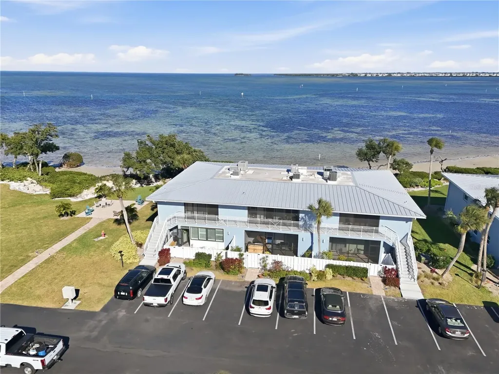 600 Manatee Avenue Holmes Beach FL 34217